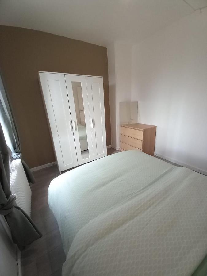 Appartement Cosy 5 Amiens Luaran gambar